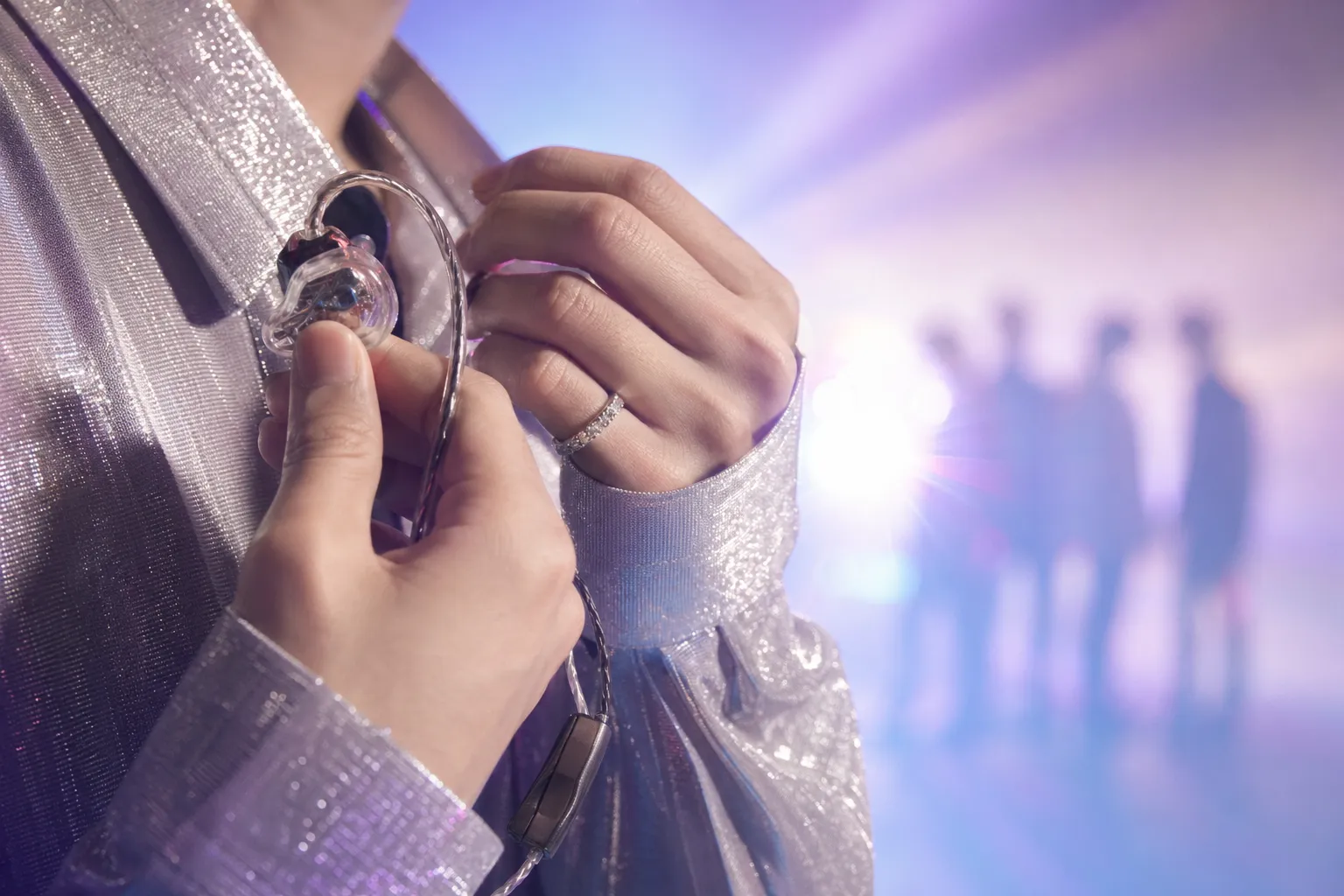 ILLIT It's Me bomb mini album comeback concept