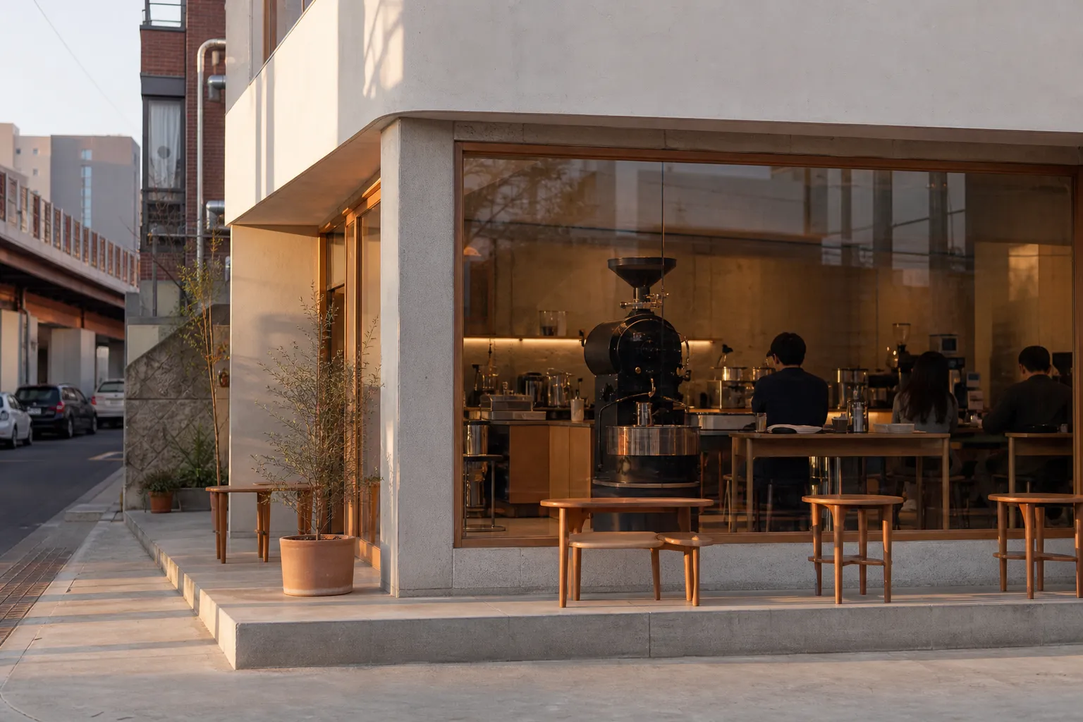 Mesh Coffee Seoul Forest: A Small Seongsu Roastery for Focused Coffee Stops