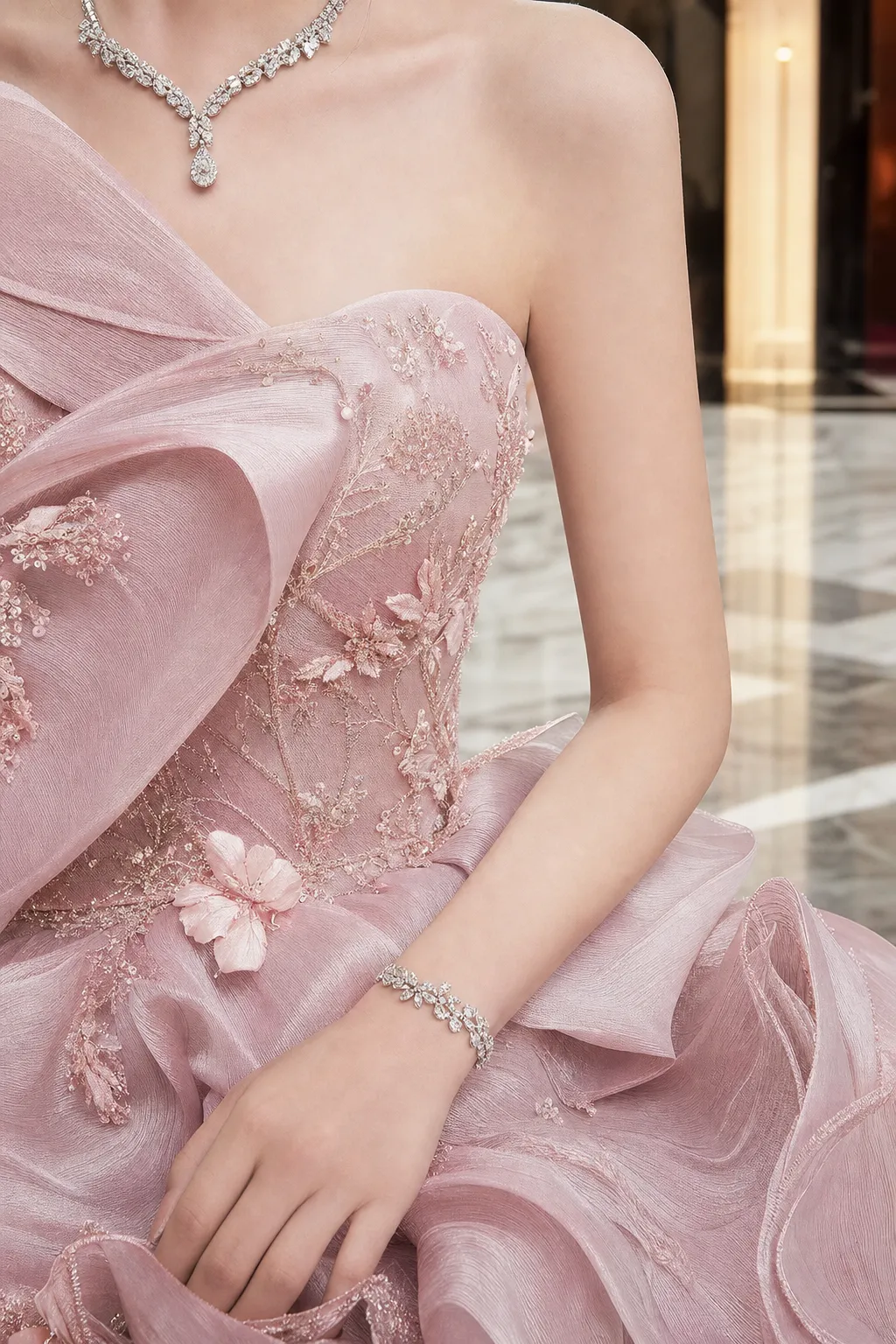 지수 디올 드레스 Met Gala floral embroidery concept