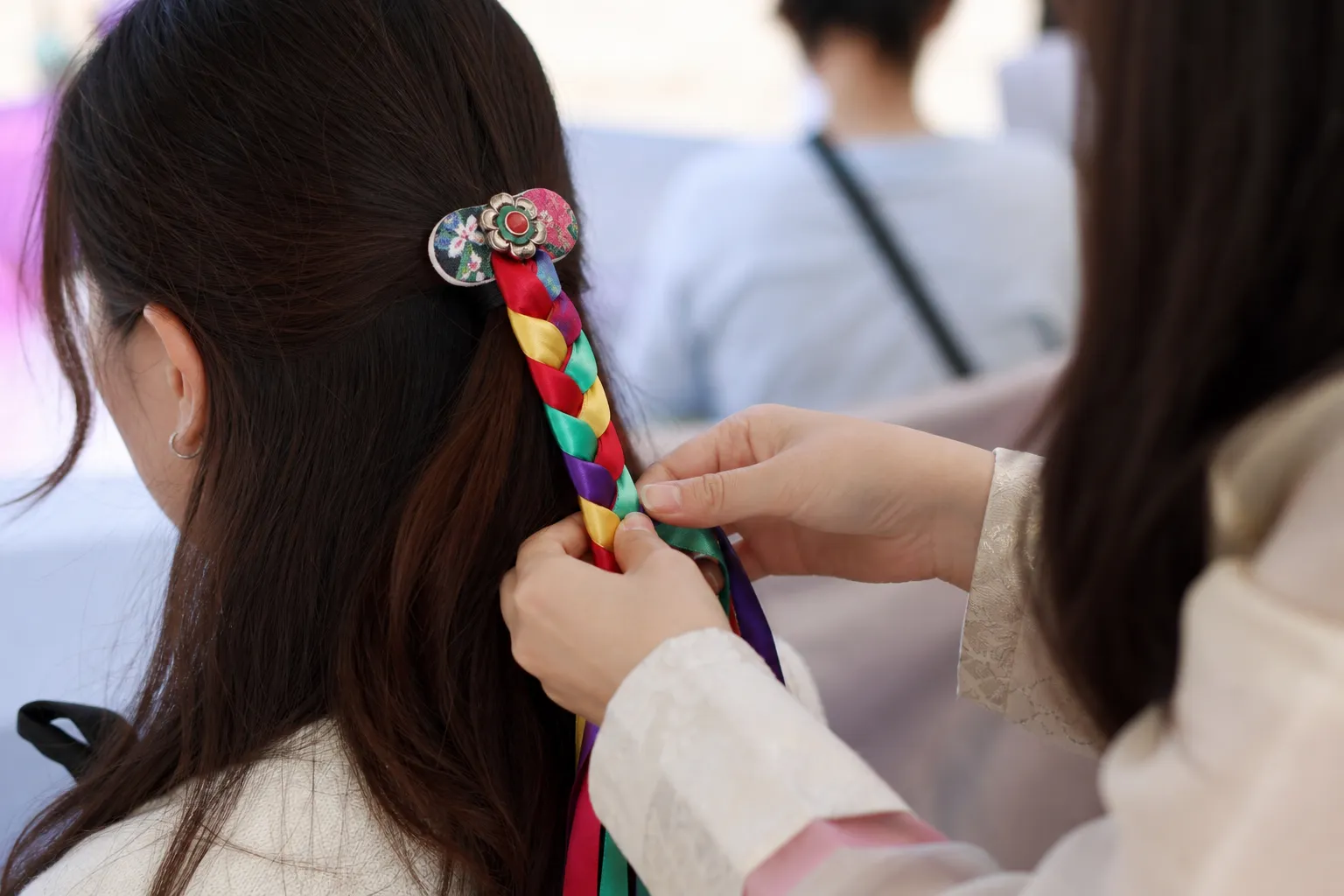 Yeouido Hangang Park daenggi hair experience Seoul Welcome Week