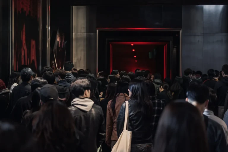 Gunche 5 Million Korean zombie film admissions concept