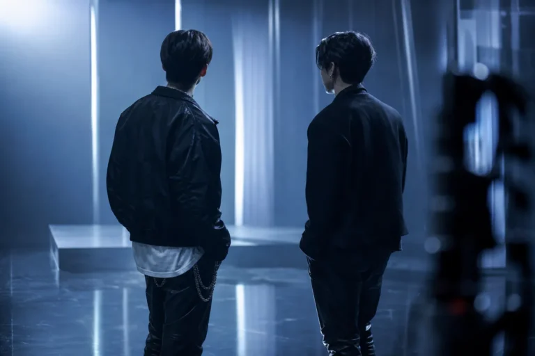 V8 Releases singasong MV Teaser Ahead of First Mini Album Debut stage concept