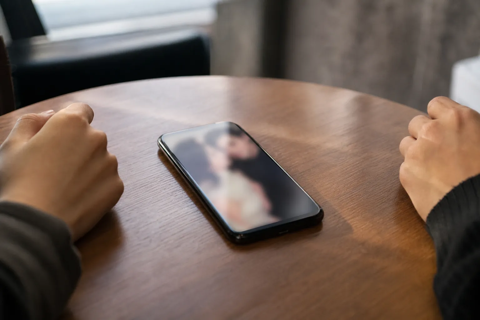 Jin and Karina Smoking Photo Identified as AI-Edited Pinterest Image concept