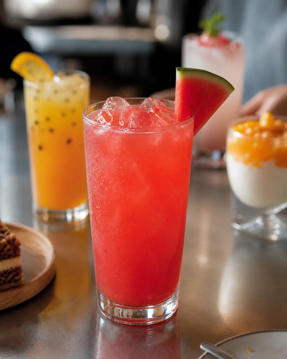 EDIYA Watermelon Juice Becomes a Summer Standout After 700,000 Fresh Fruit Drink Sales 3 EDIYA Watermelon Juice 700000 fresh fruit drink sales concept