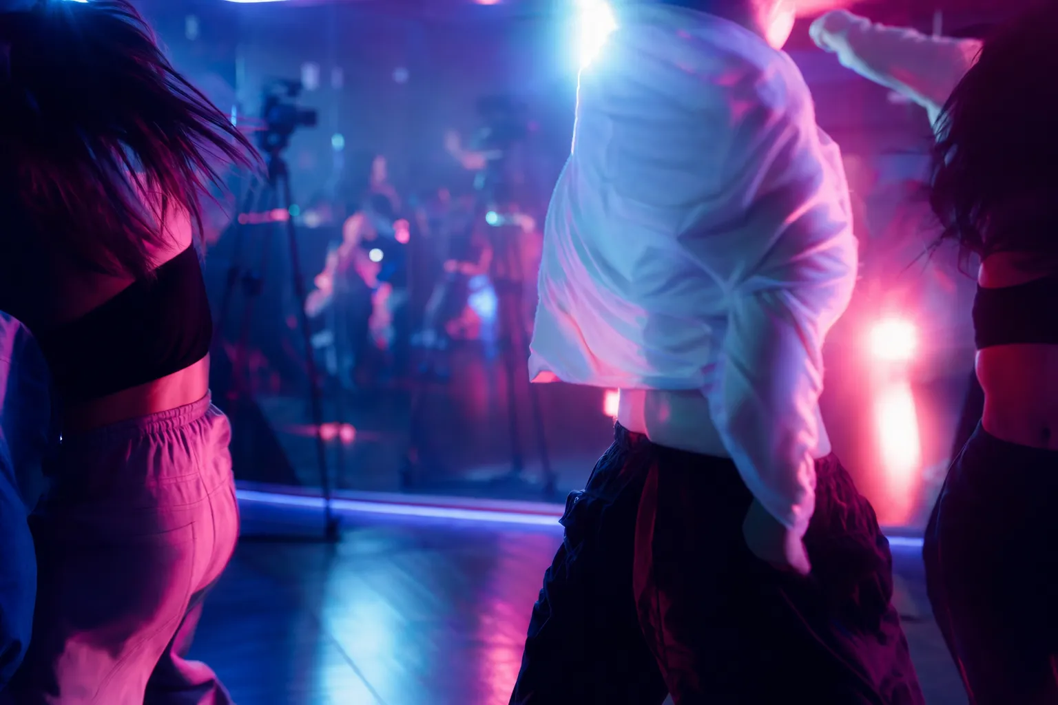 베이비몬스터 I LIKE IT 티저 Seoul music scene