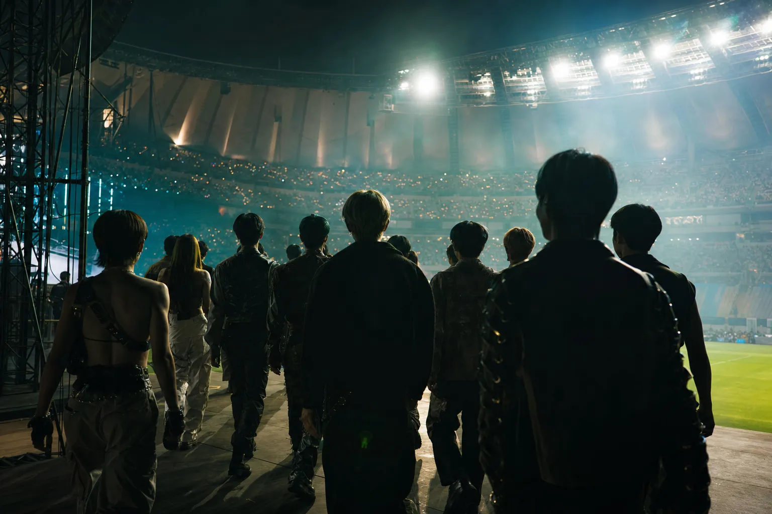리센느 맨시티 하프타임 Seoul World Cup Stadium music scene