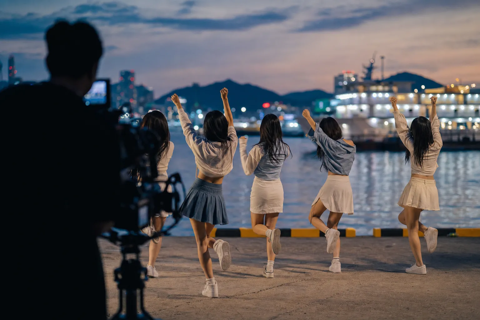 RESCENE’s Geoje Yaho Moment: How a Short-Form Meme Became City Promotion 2 리센느 거제 야호 short-form tourism trend
